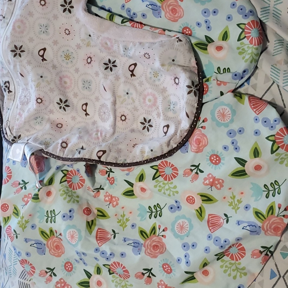 💚orig.boppy pillow covers💚
